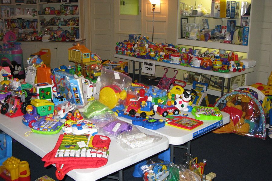 Consignment Sale Photo 3
